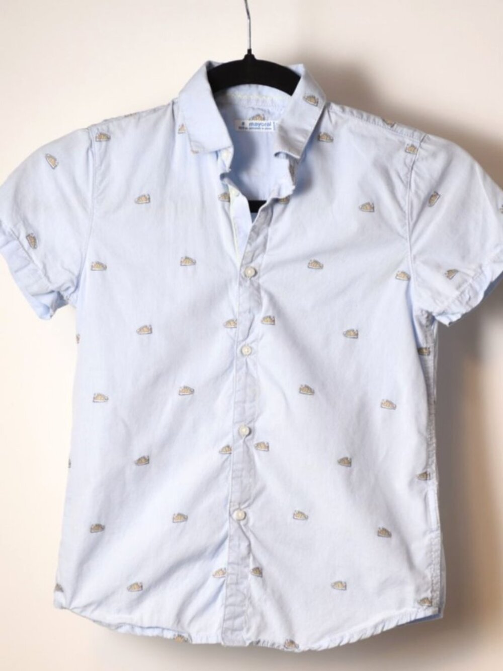 MAYORAL Short Sleeved Button-Down Shirt Boys Size 8 Light Blue Sneaker Pattern